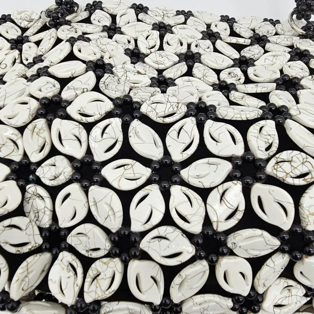 Vintage Glass Beaded Medium Black Pearl White Floral Shoulder Bag Coin Purse Set